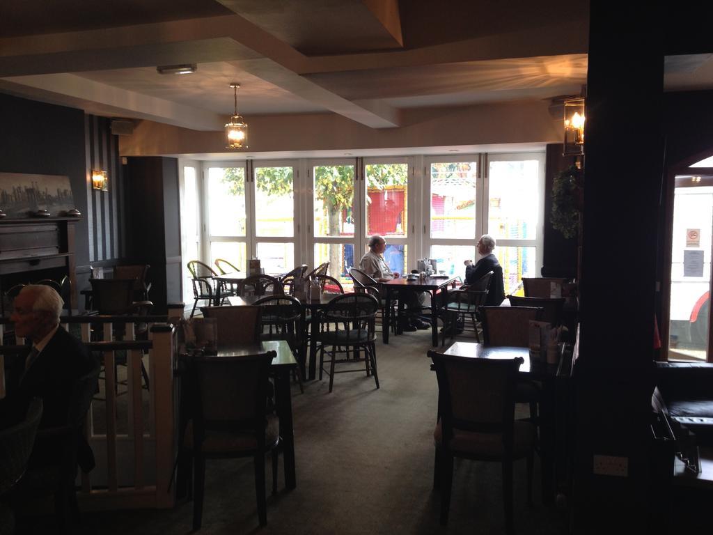 Templars Hotel And Restaurant Baldock Εξωτερικό φωτογραφία
